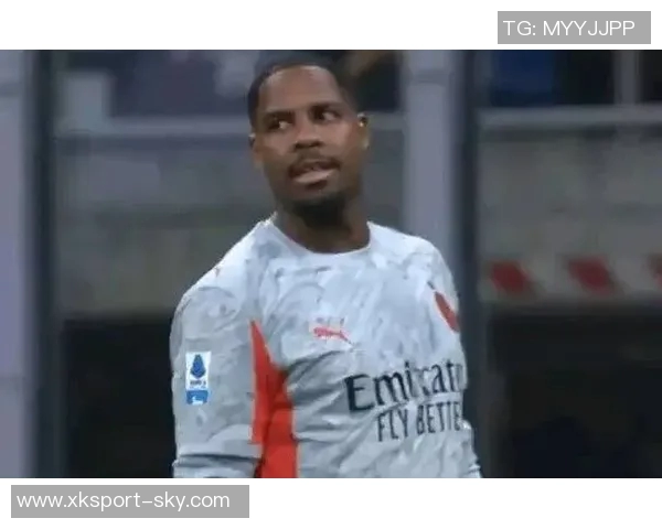 小法称赞科莫创造射门机会迈尼昂表现神勇如同救世主 小法称赞科莫创造射门机会迈尼昂表现神勇如同救世主