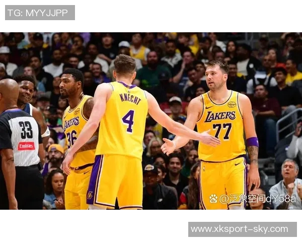 防守强度提升太阳与凯尔特人低分对决湖人火力全开轻松取胜 防守强度提升太阳与凯尔特人低分对决湖人火力全开轻松取胜